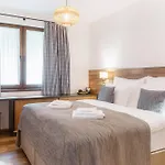 ホテル Bio & Wellness Zlaty Hyl Hylov